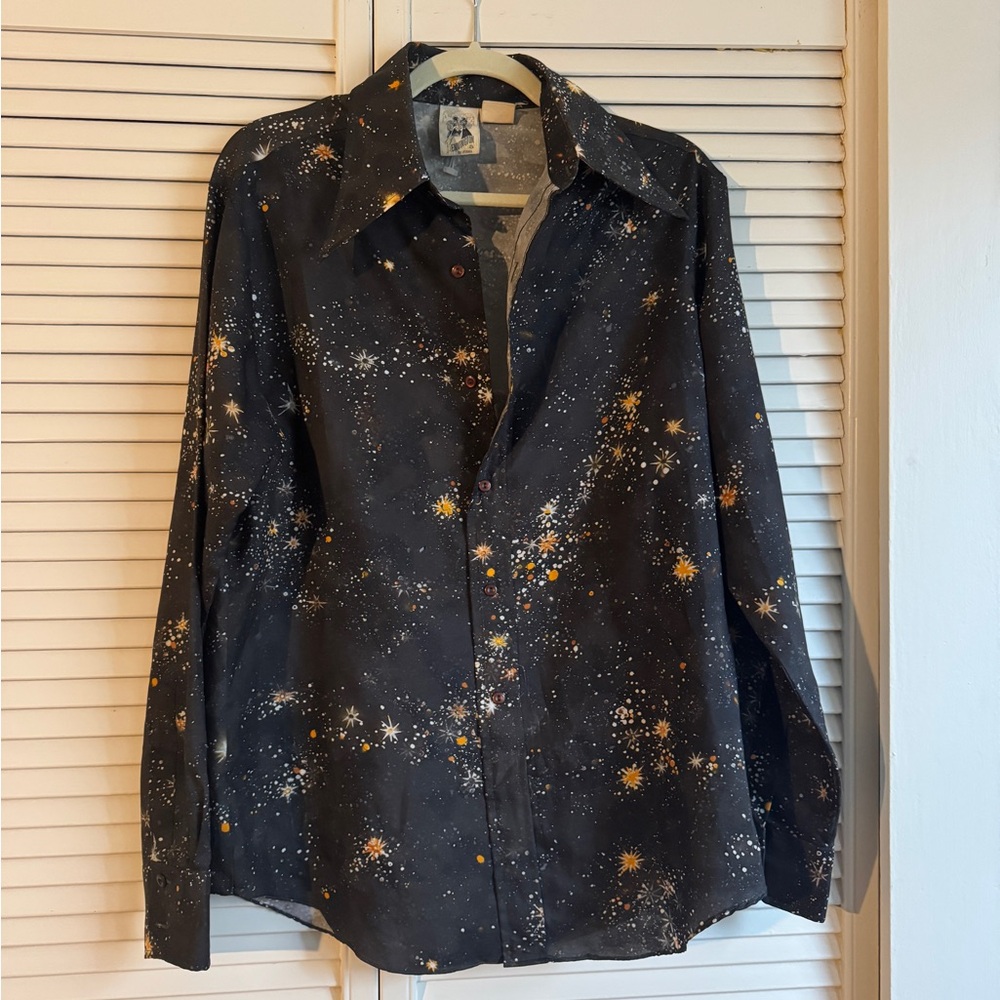 Vintage Mickey Mouse Button Down - Picture 2 of 4